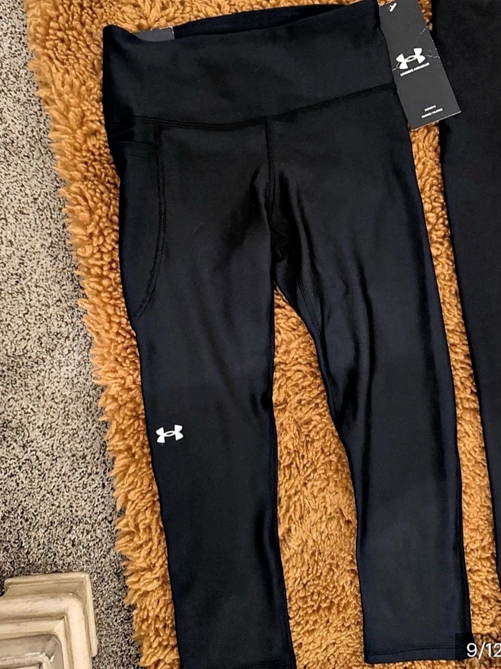 NWT! Under Armour Leggings Black Size XS